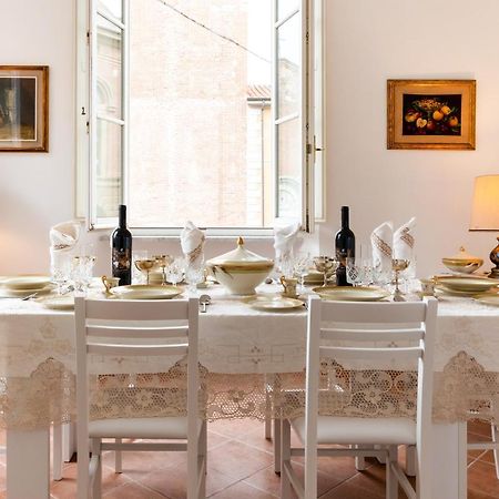 Borgo Stretto Bright Apartments 피사 외부 사진