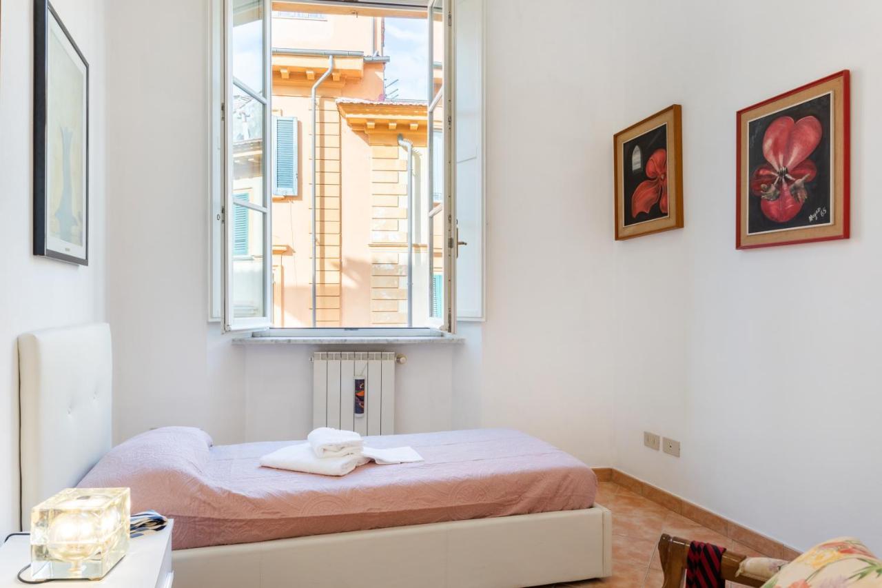 Borgo Stretto Bright Apartments 피사 외부 사진